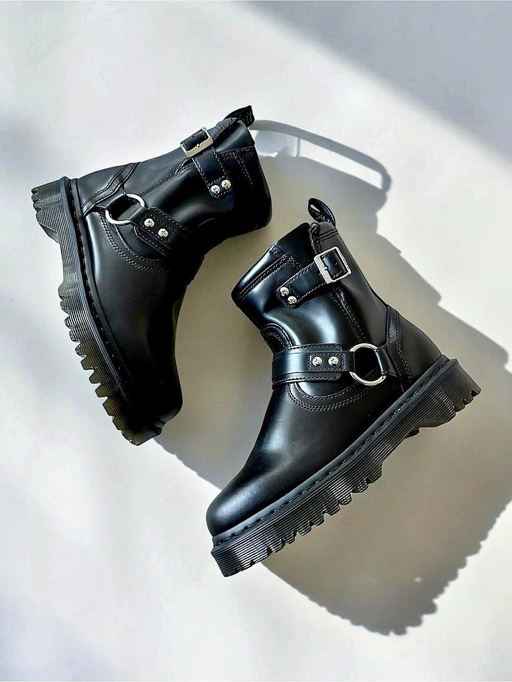 Dr. Martens Anistone Harness Black Biker Boots Womenโs 7